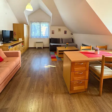 Kucica * ズラティボール