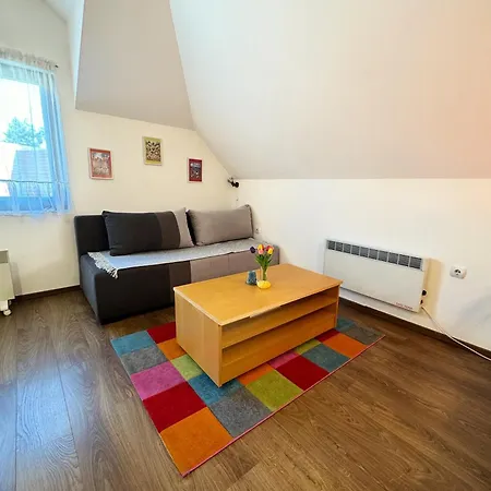 Kucica アパート *