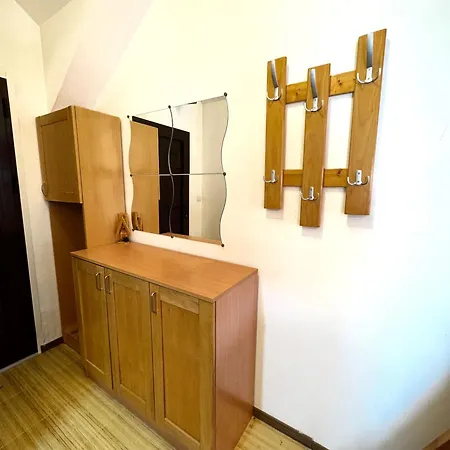 アパート Kucica ズラティボール