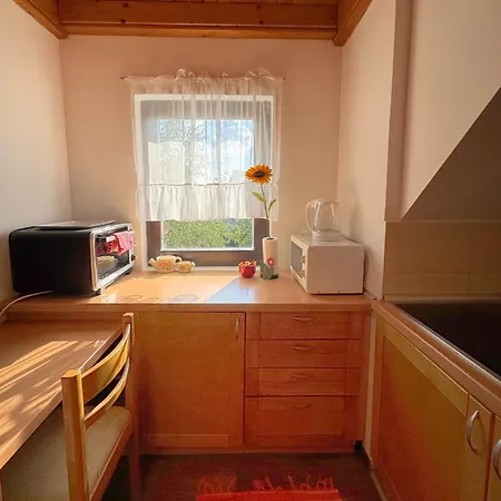 Kucica ズラティボール