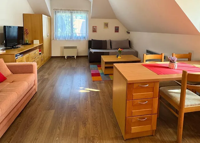 Kucica * 즐라티보